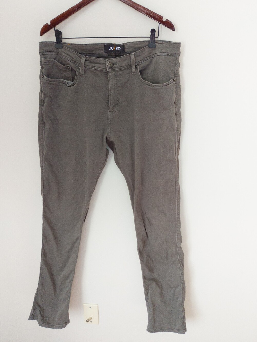 DU/ER No Sweat Relaxed Taper Pants Men's 36 Gray Performance Tech Trouser